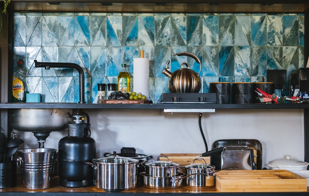 Budget-Friendly Kitchen Essentials That Don’t Compromise Quality